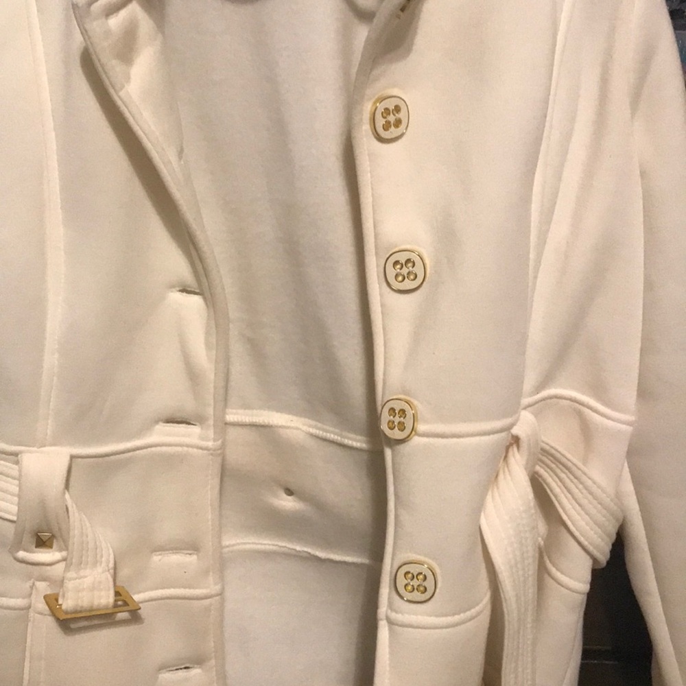 winter coat - Picture 2 of 3